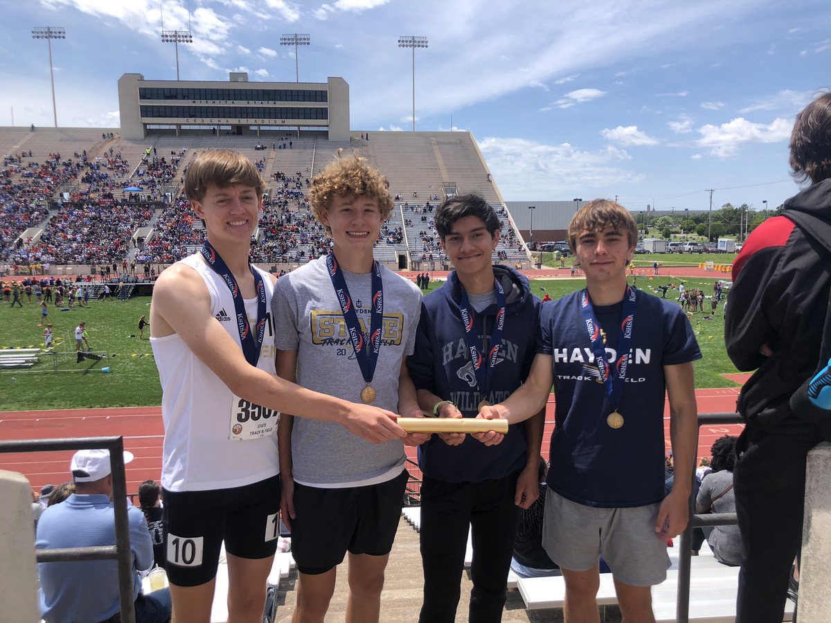 dejuangjr's tweet photo. Congrats to the boys 4x800 relay on taking 7th &amp; earning a medal‼️🏅

1st leg @NickkPadilla 
2nd leg @RyanRochford6 
3rd leg @bdog21220 
4th leg @_ethanemmons_ 

#HaydenTF
#TheCatsAreHERE https://t.co/Qv12ezLpL7