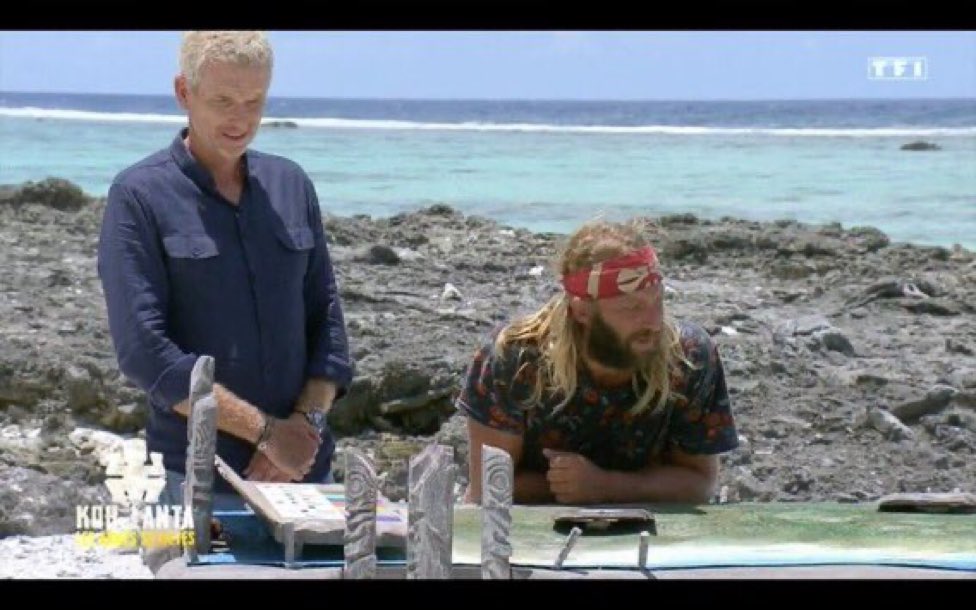 « - Vous pensez qu’il y a des crabes sur cette île Denis
- Je sais pas Arnaud c’est pas le but de l’épreuve » #KohLanta