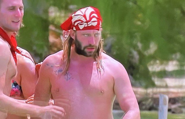 Festey13's tweet photo. Cet homme n’est donc pas sur les poteaux … c’est officiellement la pire saison de tous les #KohLanta #KohLanta2021 https://t.co/lMOn8UAdBw