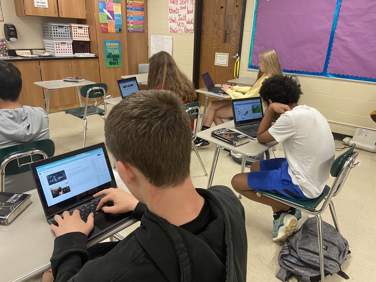 SchlieReed's tweet photo. @IkeSDNB 7th graders work on their Dystopian unit multimedia projects creating videos using @WeVideo, websites using @googlesites and coding games based on their novels using @scratch #SDNBLearns @SDNBSchools https://t.co/RNA1Ae4Ag5