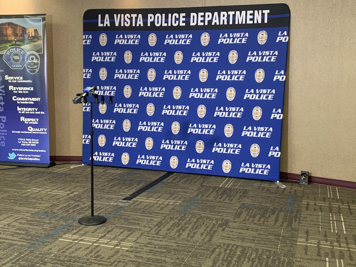 Jessie_Eidson's tweet photo. @3NewsNowOmaha La Vista Police will be giving an update on the search for #ryanlarsen in about 10 minutes. I’ll be tweeting updates, but here’s some background information: https://t.co/A4BvpRGRF6 https://t.co/eG32EMojoV