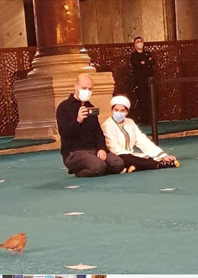 Bilal Bey’in oğlu Yani Reis’in Torunu Ömer Tayyip’de hafızlığını tamamlamış.
Allah Nazardan saklasın.