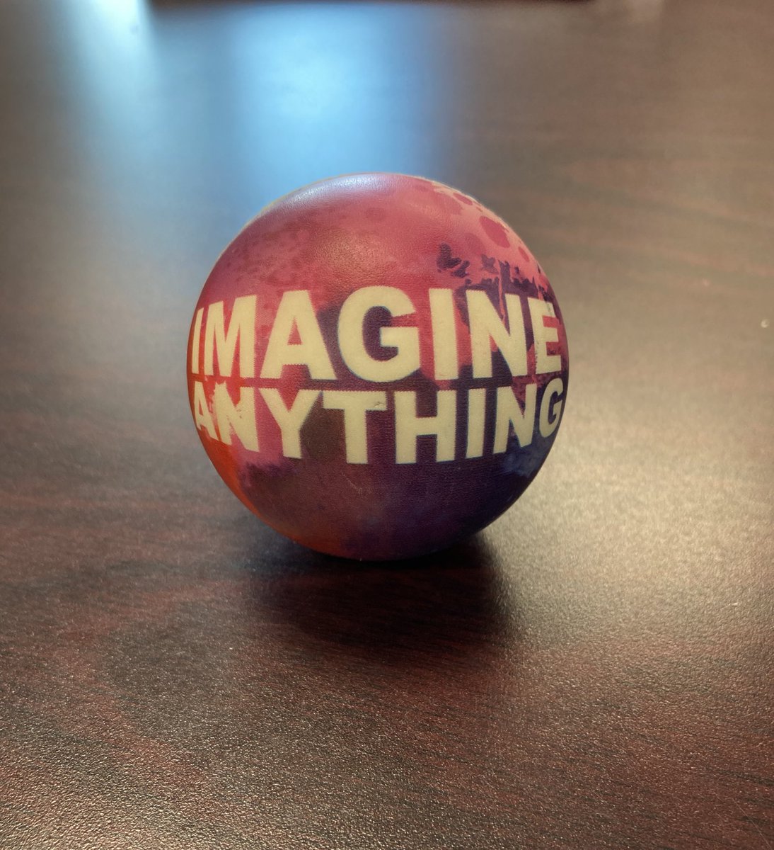 diminor1's tweet photo. This is a small gift that was given to me. A perfect theme for the past year and going forward. ❤️
Imagine anything.
#stressball
#imagineanything https://t.co/gQdXDqLv8l