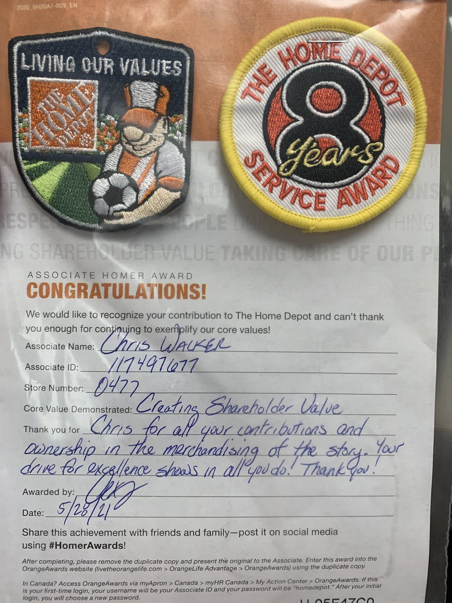 Took a moment to thank  Chris our AMAZING MET Supervisor!  Day in and out he is on point driving execution and excellence at 477’s merchandising initiatives!  Tomorrow will be 8 years with THD!  Congrats!@PabstBen <a href="/DerekGuidroz/">Derek Guidroz</a> <a href="/OhThatMcKinnon/">Mark McKinnon</a> <a href="/ehaggggg/">Eric Hagstrom</a> <a href="/HDBobTints/">HDBobTints</a> #477TheBeast