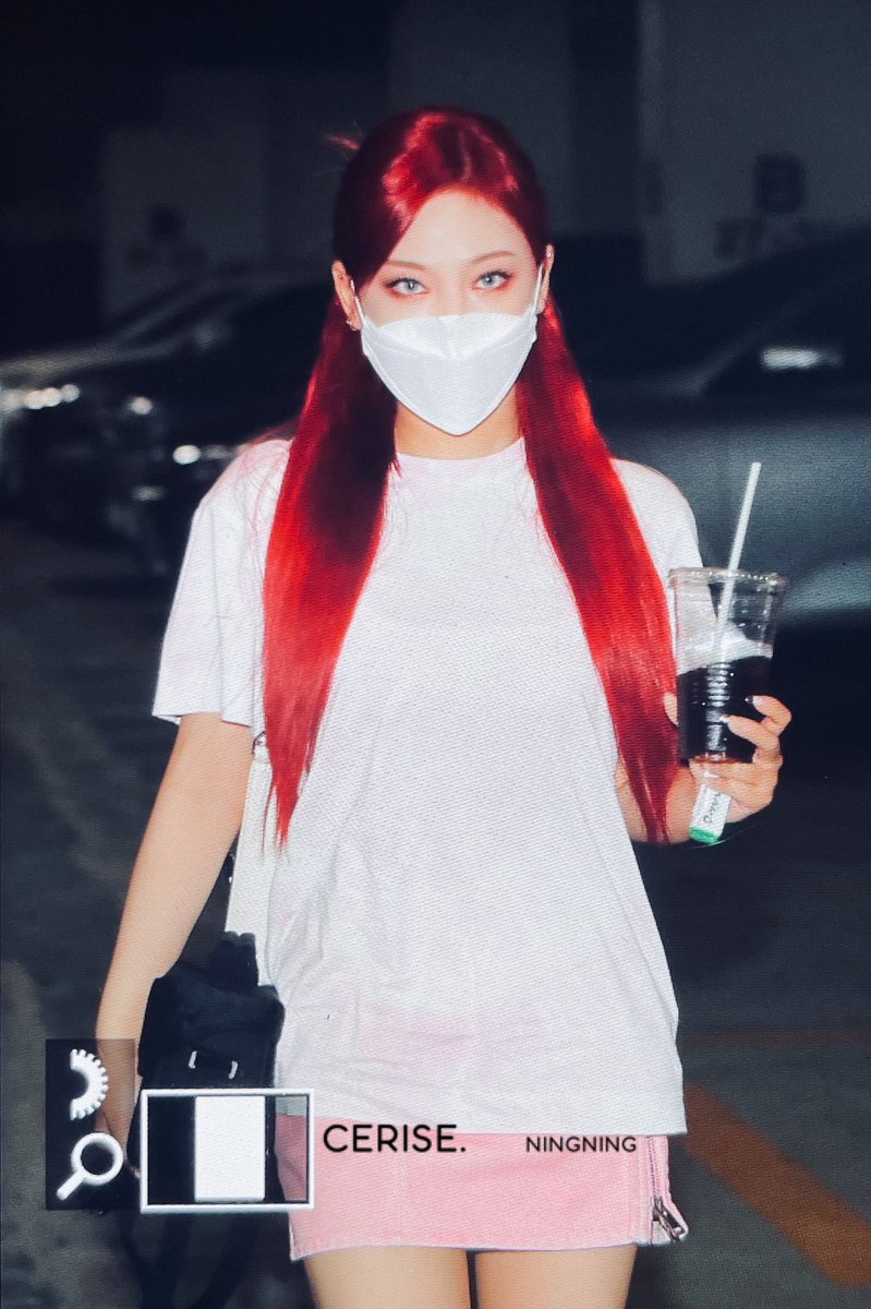 LOOKSNINGNING's tweet photo. 21.05.28 - ©️ cerise

#AESPA #NINGNING #닝닝  #宁宁 #æspa #에스파 https://t.co/jQR7T2KgIF