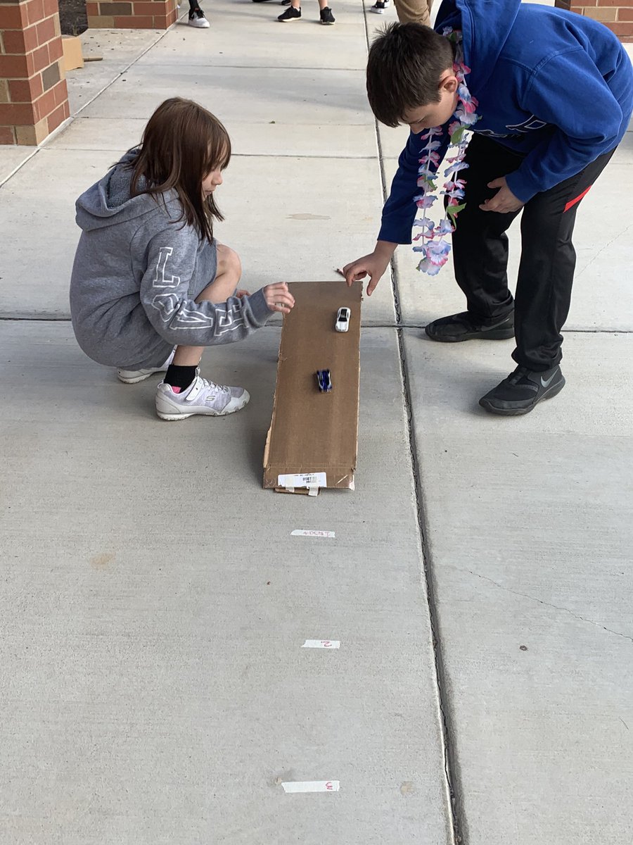 Lisa Williams tweet media