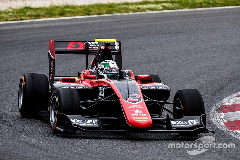 F3_sula_f1v's tweet photo. ESTOURO DE PNEU, ELETRICOS, MOTOR E ATE CAPOTADA RESUMIU O FINAL DE PROVA NOP CIRCUITO DO CAB COM UMA ESTRATEGIA FRACASSADA DA @F1VerseSalbion DE 3 PARADA COM @FariaJrF1verse E UMA PUTA VITORIA COM DANIEL SERRA!!!!! https://t.co/5bLLpKuZqQ