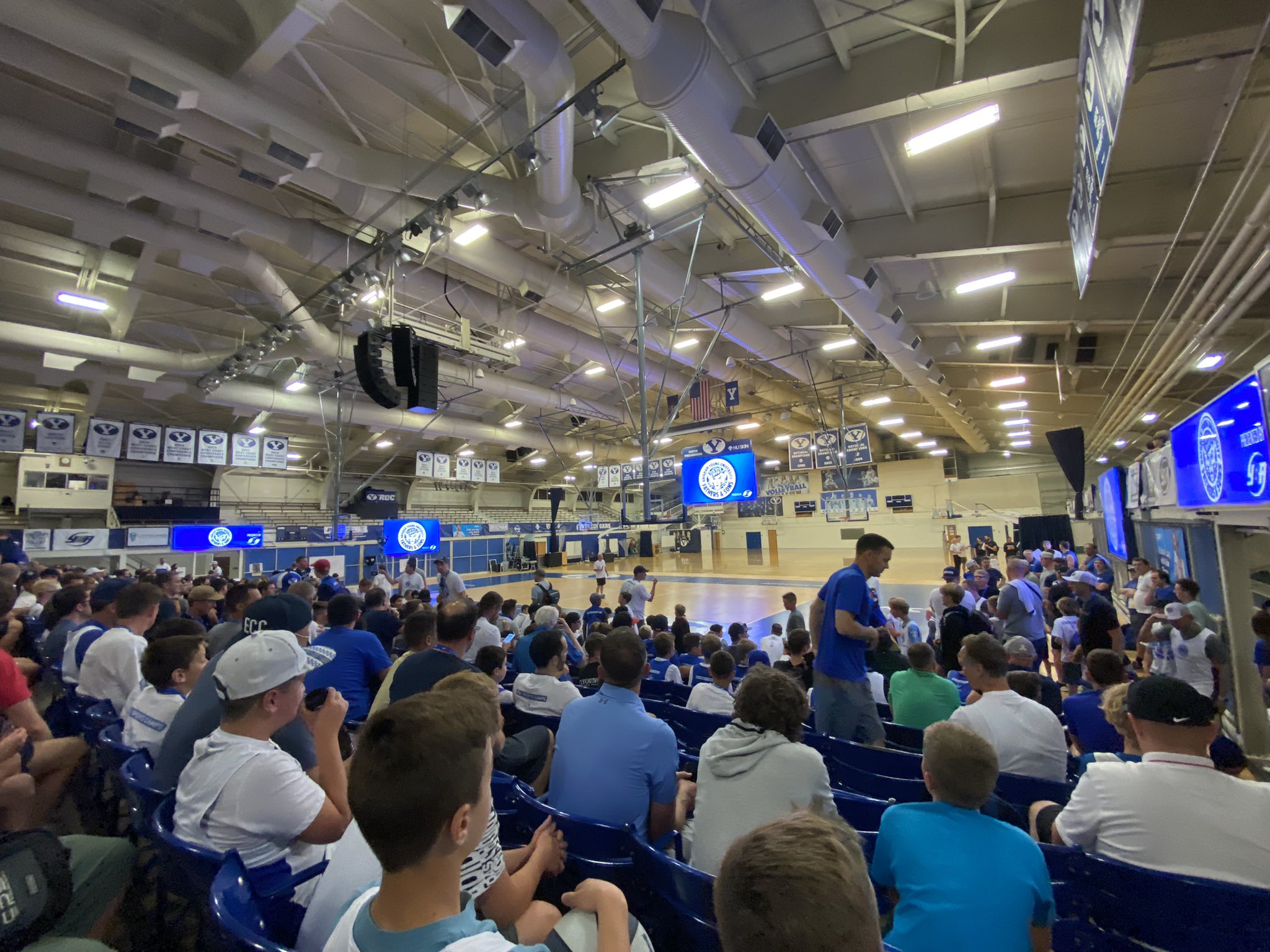 Mitch Harper on Twitter "Here at the Smith Fieldhouse at BYU’s
