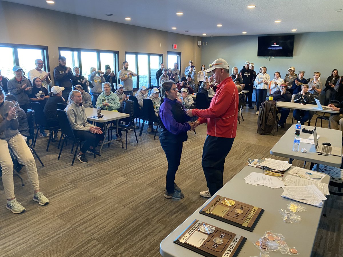 FlierGolf's tweet photo. Way to go Flandreau Girls Golf! Keva placed 2nd with a 90, Tori placed 13th with a 110, and Rachel got 15th with a 111. All three girls are going to state! I am so proud of all five girls! https://t.co/0PfcR6hQ6o