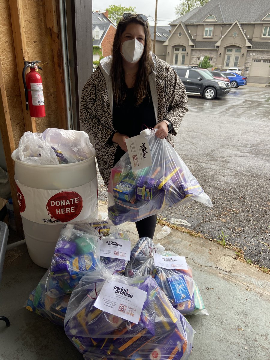 ZontaNiagaraON's tweet photo. Today was drop off day for Period Promise and thanks to generous contributions from our club members, we were able to donate over $475 worth of menstrual products to @UWNiagara's #periodpromise!
#EndPeriodPoverty https://t.co/jVDQCa89wU