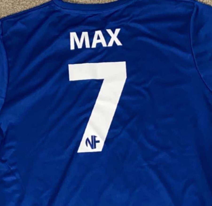 LootFc's tweet photo. Kit Reveal - Monday⏳💙
#UAVONLINE https://t.co/mmUSzGTWUV