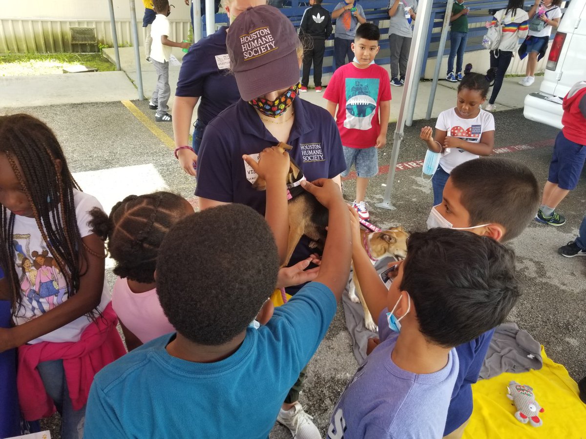 HoustonHumane's tweet photo. We popped up at Petersen Elementary's Career on Wheels event to teach students about the wonderful world of working with animals. Working with animals has been shown to boost your mood, making animal shelters a great place to work!
#FeelGoodFriday https://t.co/WzxiurluL1