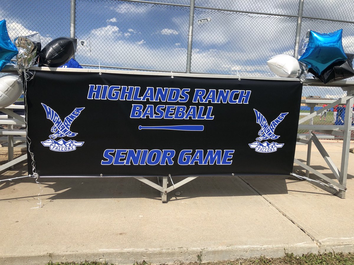 HRHSAthletic's tweet image. Congrats to our SENIORS!!! Thank you ⁦@hrhsbaseball⁩ and all we do! #muchLove #AllInRanch #212Degrees