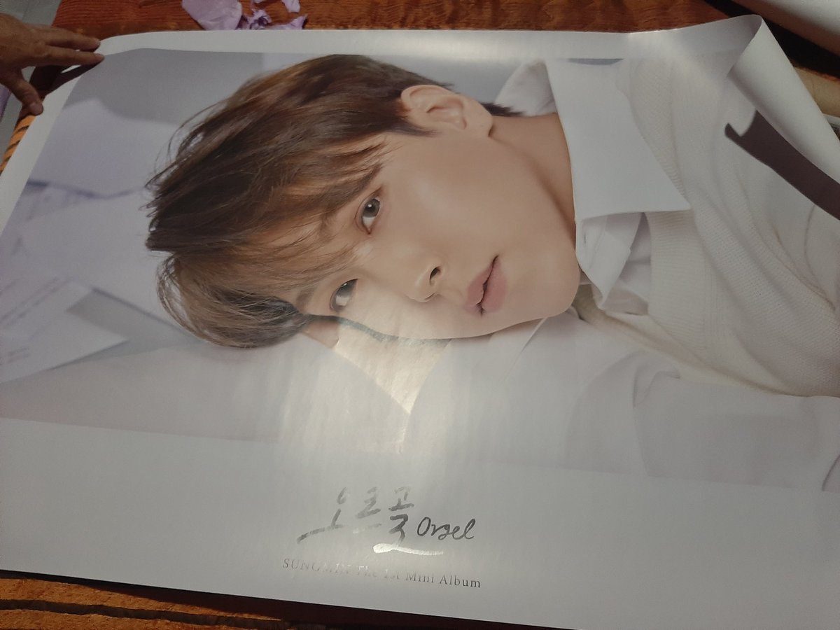MingMingLIU13's tweet photo. Por final, si alguna gusta entrar al # #SungminInMaskedSinger para intentar hacer tendencia muchas gracias,  no olviden darle amor a Minnie en Orgel, ya casi estamos en el millón ~♡ pronto llegarán más detalles 😚 #MBCentertaiment #SMentertaiment 
El póster aún no se cual será https://t.co/t2XJfbsSWh