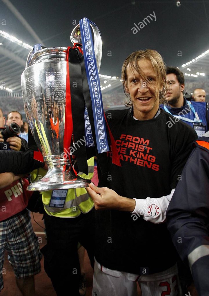 Happy birthday Massimo Ambrosini, the last great captain we had, i love you   