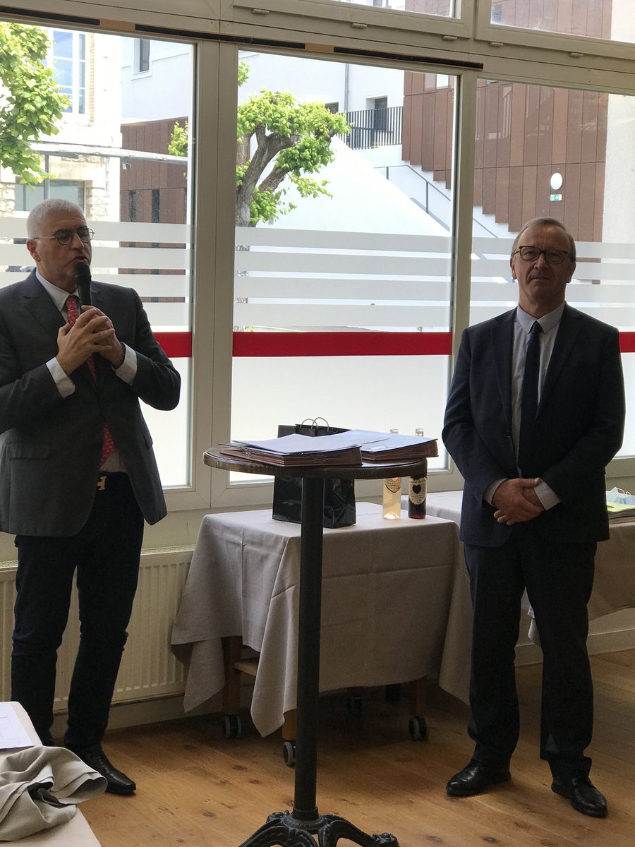 kohn_jerome's tweet photo. Aujourd’hui au CFA Loiret de la CMA Centre Val de Loire, je recevais une délégation du lycée parisien Albert de Mun.
L’occasion de poser les bases d’un partenariat qui devrait s’engager prochainement.
@gautier_gerard https://t.co/4yqn0EICaU