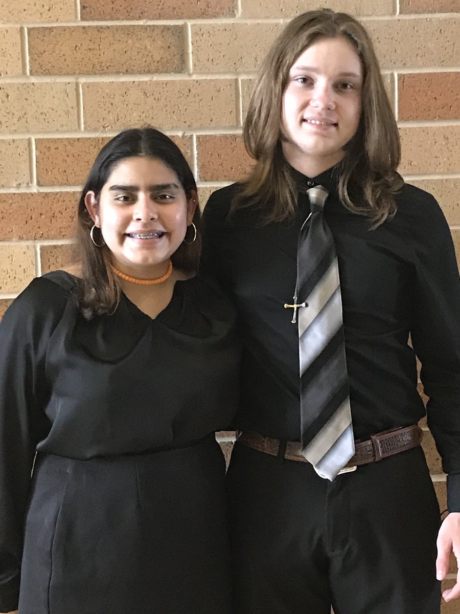 jbrown2122000's tweet photo. So proud of y’all!!!! #smcisdgrad https://t.co/LILQwnzHCy