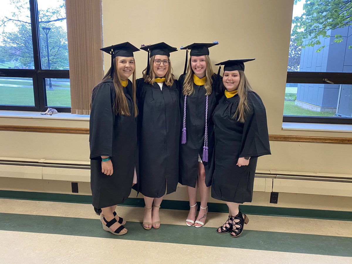 kayylaa_7's tweet photo. before and after we sat in the 40ยฐ rain for an hour to walk the stage... but the squad finally graduated ๐ฉ๐ผโ๐๐ง #BSNbaby #graduated https://t.co/FQsjrPeAKg