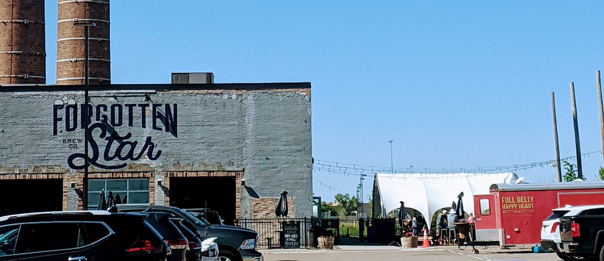 Come get a cold brewski &amp; a Chipotle Quesadilla here at <a href="/forgottenstarmn/">Forgotten Star Brewing Company</a> !! Serving til 8pm 💕🍻