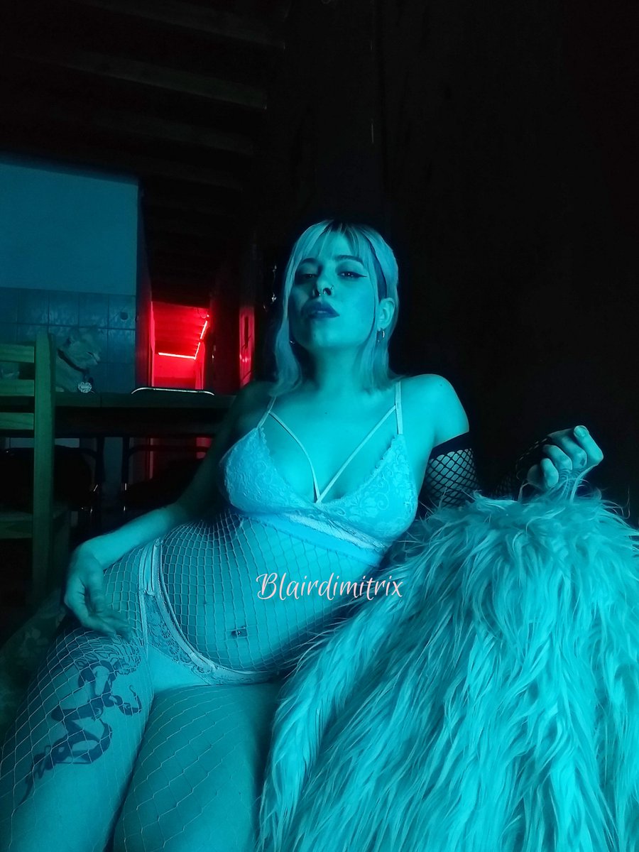 BlairDimitrix's tweet photo. Venís a jugar conmigo ? Despacito me saco para vos todo, hoy quiero jugar con mis deditos,mis juguetes , mi plug, hoy quiero darme todo el placer y que vos me espies detras de la camara, te animas ?
Disfrutame completa ,acá estoy 💌
🌼+5491161992259🌼 https://t.co/iuV7quNmxd