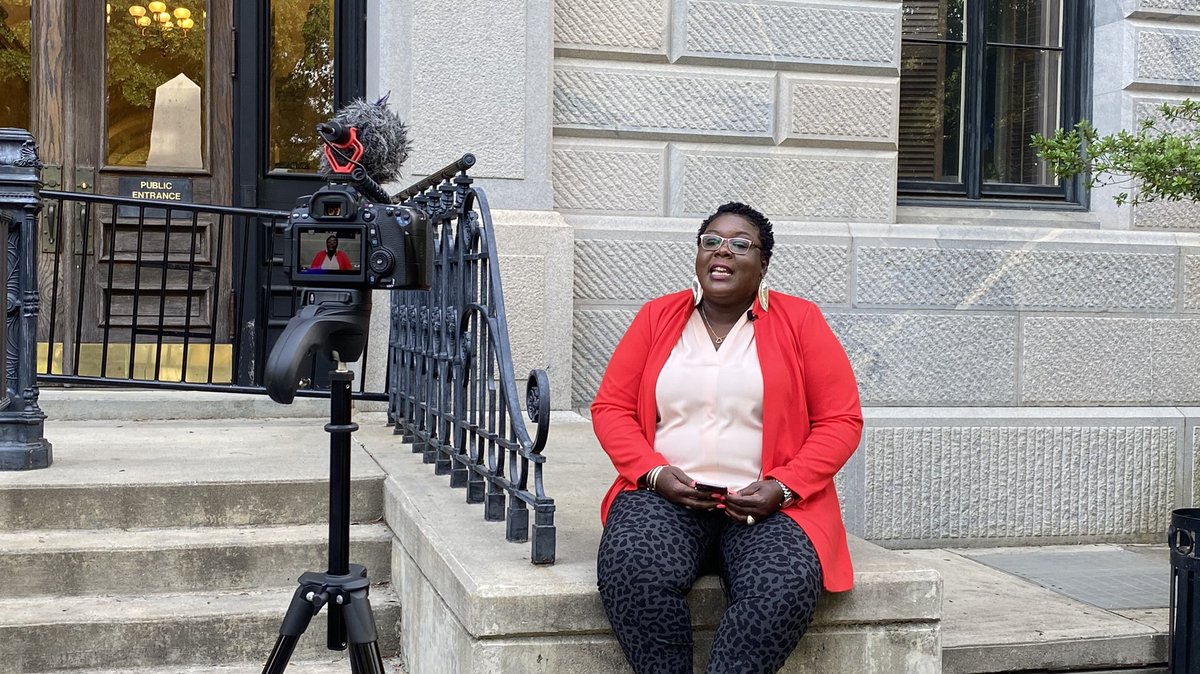46Hoperd's tweet photo. Today in the glow of the African American monument on the @SCStatehouse grounds #46HopeRoad Founder & President Christale Spain (@cspain1920) shared her vision for the organization. Learn more about our mission and sign up: https://t.co/0oRNdwyR0z. #MeetTheTeam https://t.co/l8Do1Ju8qM
