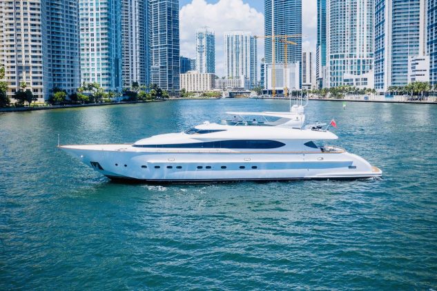 WIMspeaks's tweet photo. 💬 Luxury Living in Miami! When was the last time you were on a yacht filled with accomplished women leaders from all over the world? That is the experience awaiting you at Activate Your Power July 11th - 18th in Miami. Secure your spot now!  - https://t.co/VDfAJS5x3A https://t.co/KFxclCtvJ5