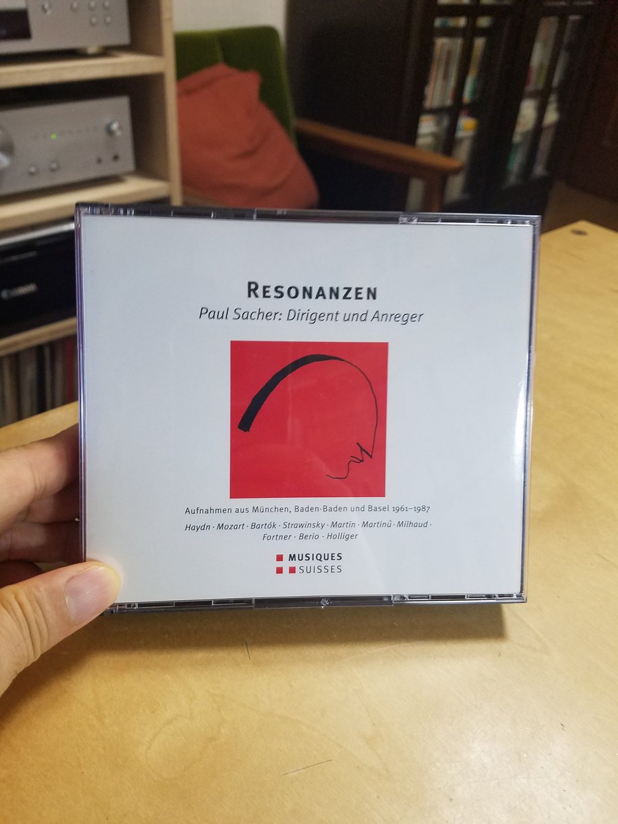 Fumihiko Kimura 先程ラジオでニュース聴いていたら滝島雅子アナが読んでおられた この方の落ち着いたアナウンスは昔好きであったので朝から得した気分 ストラヴィンスキーの三楽章の交響曲をパウル ザッハー指揮バイエルン放送響にて