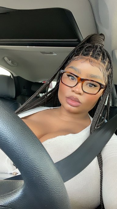 This is what&rsquo;s been going on with me https://t.co/WPv6SB1eIR https://t.co/ZMNQVaegT9<a href="/tag/silhouttechallenge"class="tags"><span>#silhouttechallenge</span></a>