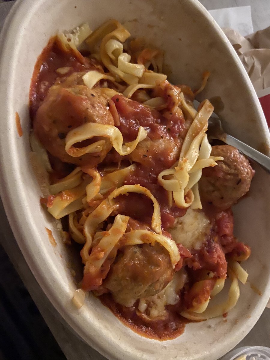 Okay wawa is my first meal in about a week and I got to say this pasta that I ordered looks good!