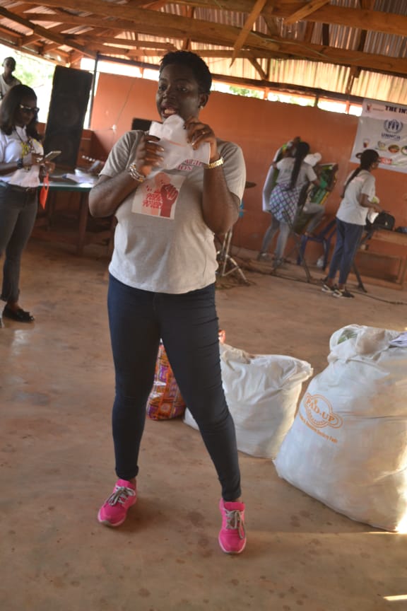 WelisaneFoundat's tweet photo. Menstrual Hygiene Day Celebration today at Adagom Refugee Camp in Ogoja Nigeria.

On behalf of the Menstrual Hygiene Coalition, THANK YOU ALL VERY MUCH to all who donated pads

#PadsforEveryGirl
#MHDay2021
#ItsTimeForAction
#MenstrualHygieneCoalition
#WelisaneFoundation https://t.co/aNv4Ua7W33