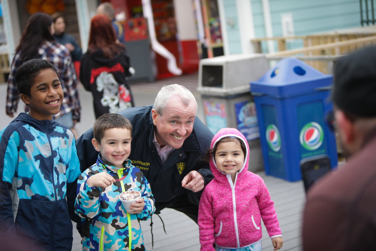 GovMurphy's tweet photo. Nothing says MDW quite like a day at the iconic Jenkinson’s Boardwalk in Point Pleasant! #OperationJerseySummer @FirstLadyNJ https://t.co/q36wVclVYZ