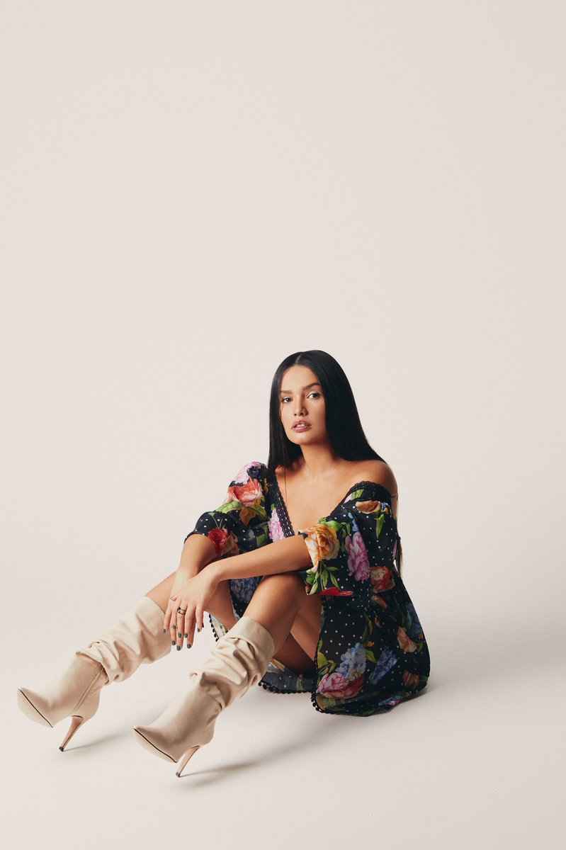 juliette's tweet photo. De bota e meu cabelo solto de prancha 🤪

Foto: Igor Melo
Make: Giu Oliter e Déborah Vidjinsky
Hair: Washington Feitoza
Styling: Rebeca Dantas https://t.co/nUtAZncYHd