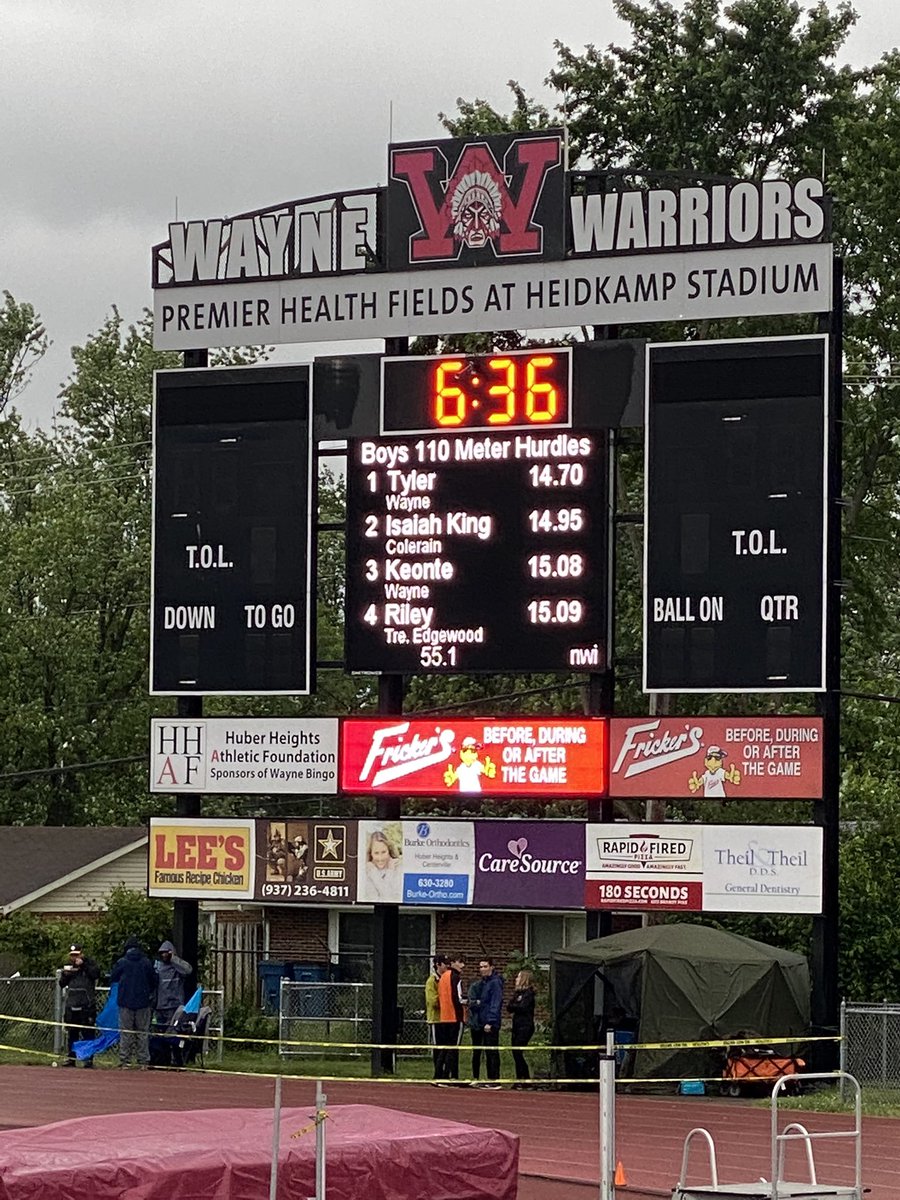 Edge_XCTF's tweet photo. Cougs qualify ✌️to next week’s State Championship!
🚨Kaylin Lawson finishes 🥉in the 100HH
🚨Riley Payne finishes 4th breaks his school record ⏱️15.09 https://t.co/rYXMWcoiIG