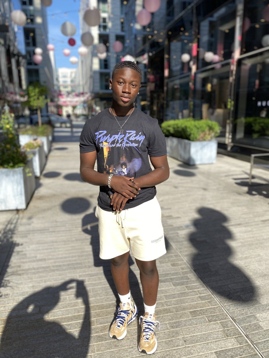 Kwame_BD's tweet photo. Thought I’d finally show face on here🙈 https://t.co/AUX6DTWRwk