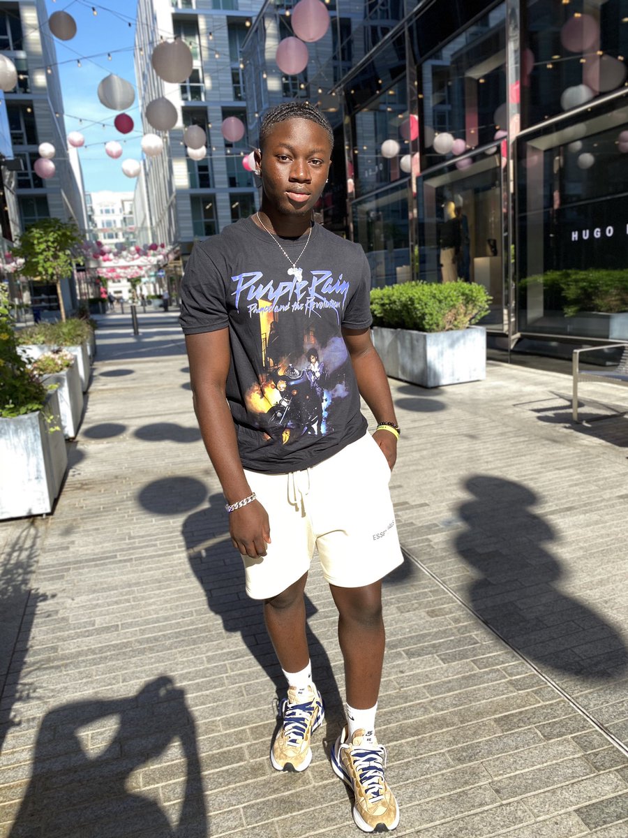 Kwame_BD's tweet photo. Thought I’d finally show face on here🙈 https://t.co/AUX6DTWRwk