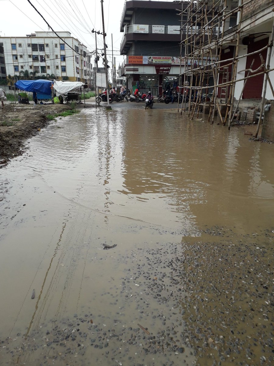 amit785190's tweet image. Honourable mukhyamantri  sir
@NitishKumar @dm_patna @RCD_Bihar @RitlalYadavin
I would like to draw your kind attention  toward water logging problems  in our residentail area (PGS MORE khagaul road danapur  landmark PGS road infront of Infinity mart).