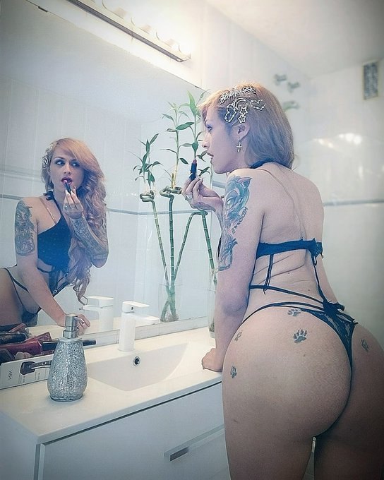 Buenas noches  https://t.co/9OUBJZWJSd @LOVERFANS__   Suscribete https://t.co/p2zkr6PVNe<a class="tags" target="_blank" title="On Twitter" href="/?out=eyJ0eXAiOiJKV1QiLCJhbGciOiJIUzUxMiJ9.eyJpYXQiOjE3MjE2MTUxMjUsImlzcyI6InR3cG9ybnN0YXJzLmNvbSIsIm5iZiI6MTcyMTYxNTEyNSwiZXhwIjoxNzUzMTUxMTI1LCJyZWRpcmVjdF91cmwiOiJodHRwczovL3R3aXR0ZXIuY29tL0xPVkVSRkFOU19fIn0.JoeP4ubDJPDpwpLDxlNMCtabK4fHngIBax79fJiUq4HfD-sv3dYQe89FpAcIC_GqbS4wvglkKDL-kc9UdHDaBA">@LOVERFANS__</a><a href="/tag/navidad"class="tags"><span>#navidad</span></a><a href="/tag/amormontalban"class="tags"><span>#amormontalban</span></a><a href="/tag/navidad2021"class="tags"><span>#navidad2021</span></a><a href="/tag/navidadsegura"class="tags"><span>#navidadsegura</span></a>