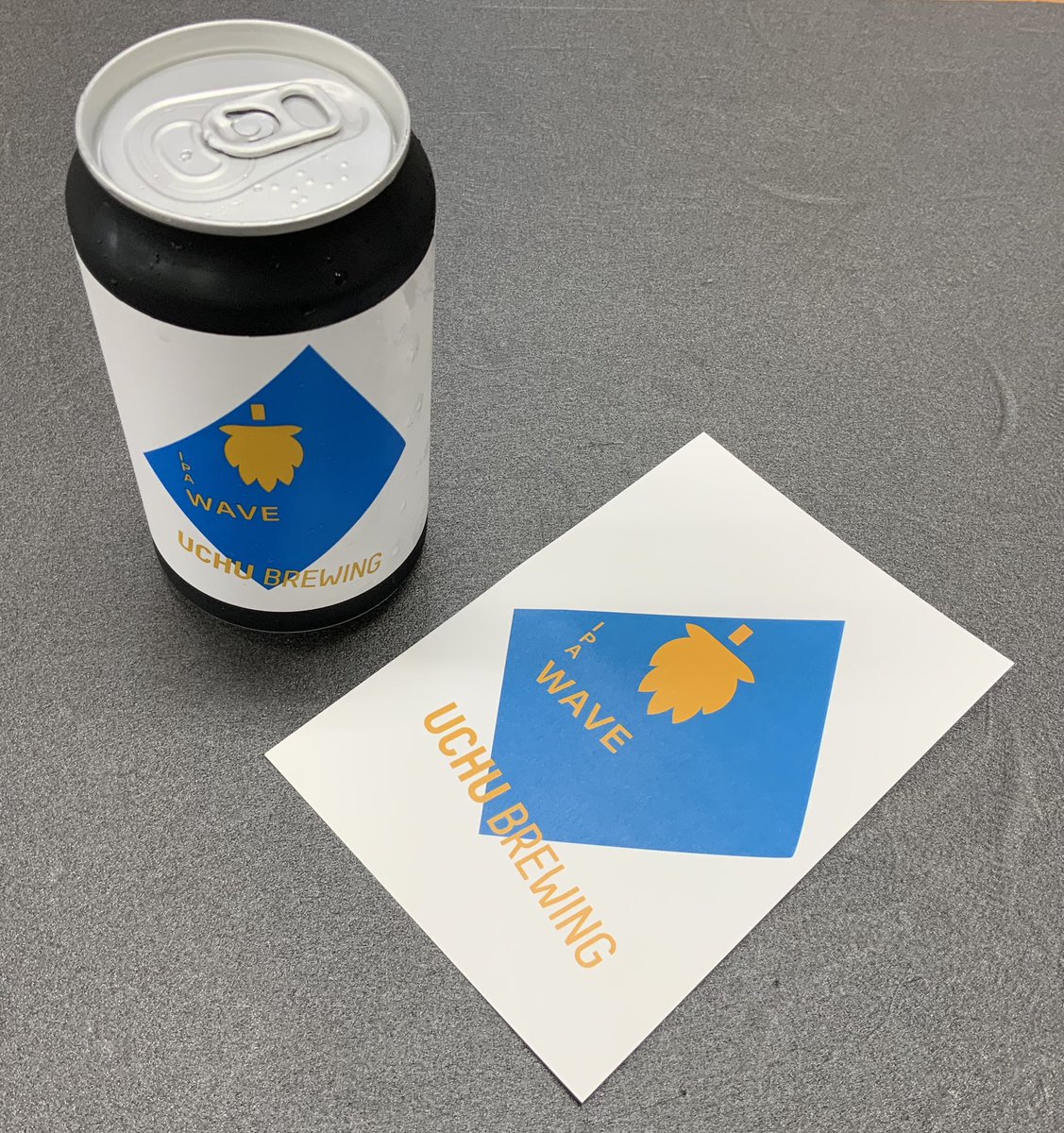 山梨県うちゅうブルーイング「WAVE」
350ml 817円(税込) 
IPA好きさん必見！秒で売り切れる幻！？のビール数量限定発売です🍻
宇宙創生シリーズ、９つあるうちの2つ目です。白ぶどう金柑ラズベリーピーチワイルドビターフィニッシュ！
爽やかな香りで女性にもおすすめのすごく飲みやすいビールです。