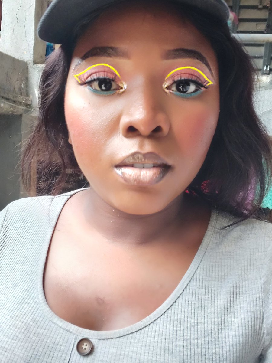 rx_sheederah's tweet photo. It's the wonderful 25. Happy birthday to me. https://t.co/OEjuHMN9Jd