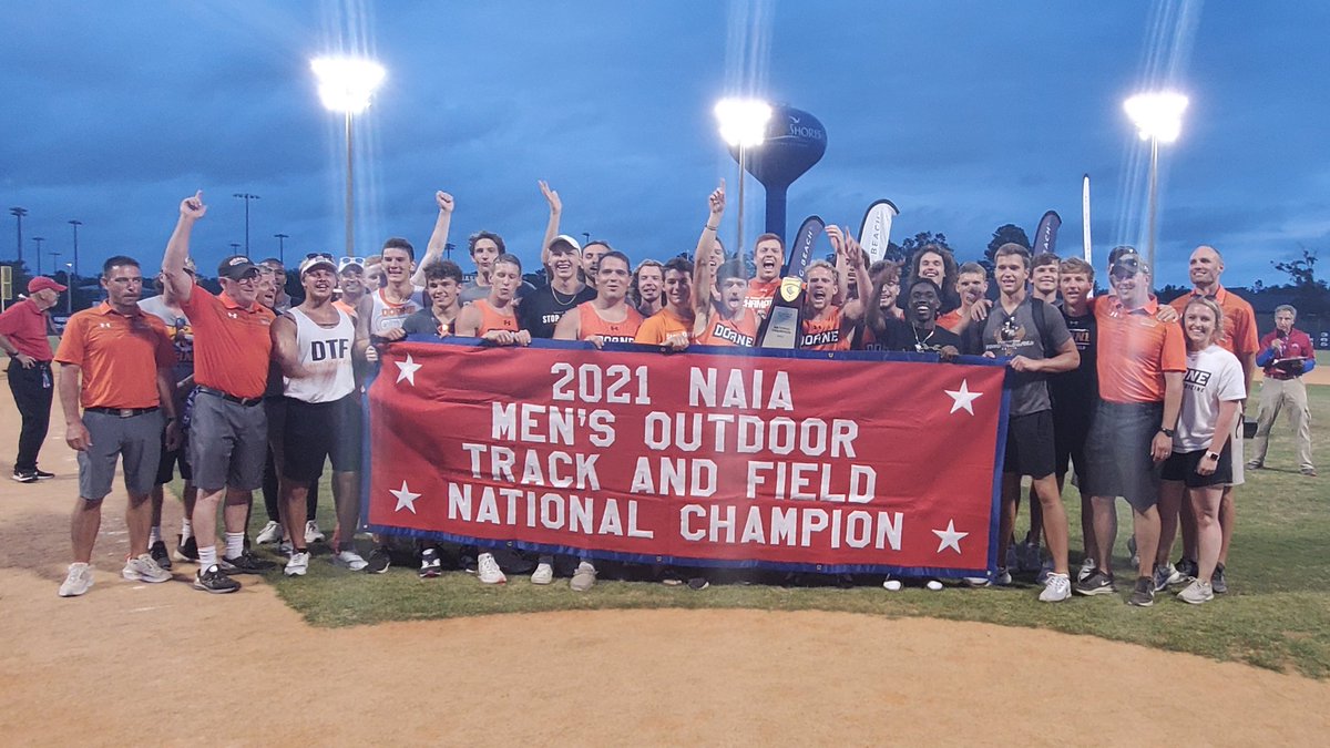 NAIA (@naia) on Twitter photo 🏃♂️
🎉Your 2021 NAIA Men's Outdoor Track & Field Co-Champions <a href="/DoaneAthletics/">Doane Tigers 🐯</a> & <a href="/MUCrusaders/">Madonna Athletics</a>!!! 🎉
#PlayNAIA #collegetrack #NAIATrack 🏃♂️
🎉Your 2021 NAIA Men's Outdoor Track & Field Co-Champions <a href="/DoaneAthletics/">Doane Tigers 🐯</a> & <a href="/MUCrusaders/">Madonna Athletics</a>!!! 🎉
#PlayNAIA #collegetrack #NAIATrack