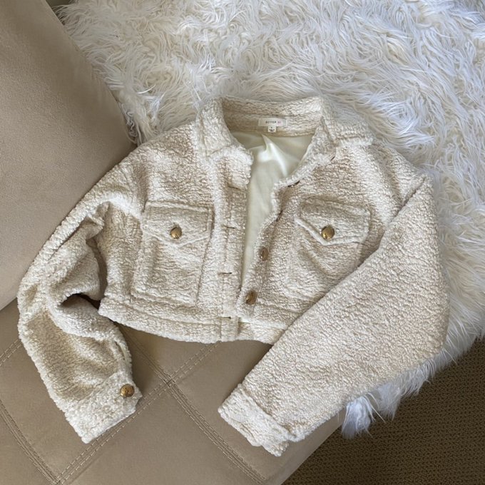 More items added to my poshmark✨make sure to follow me❤️ https://t.co/U1XYBMrg3p https://t.co/GZjN8u