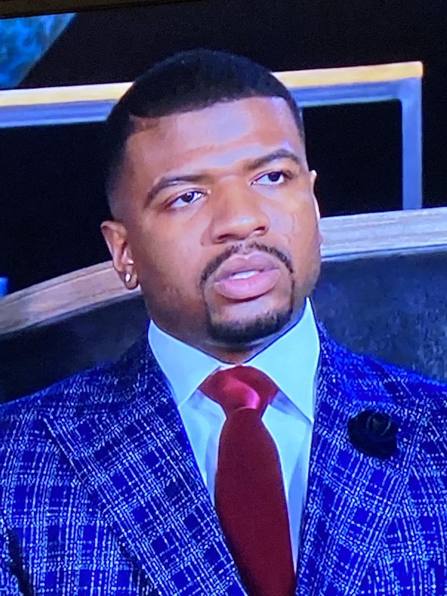 reckthisabandon's tweet photo. This man had the audacity to call somebody unattractive and I need answers 😐 #MAFS #Reunion #coonery #partone #sendhelp #uglyface #uglyskin #uglypersonality #uglahh https://t.co/Fjz6LYPT0j