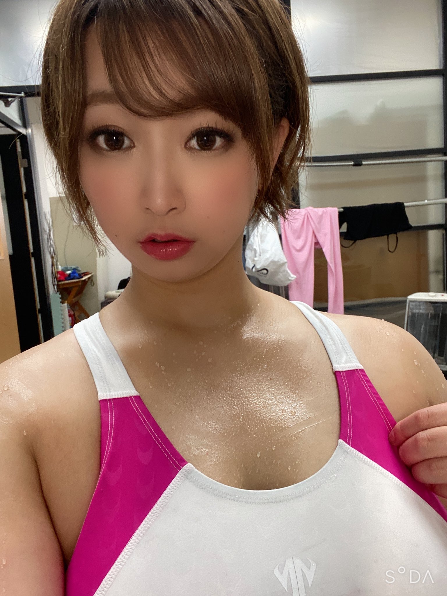 X 上的藤沢麗央：「今日も一日頑張ろうね💕😂 t.coqum1p7kVQG」  X