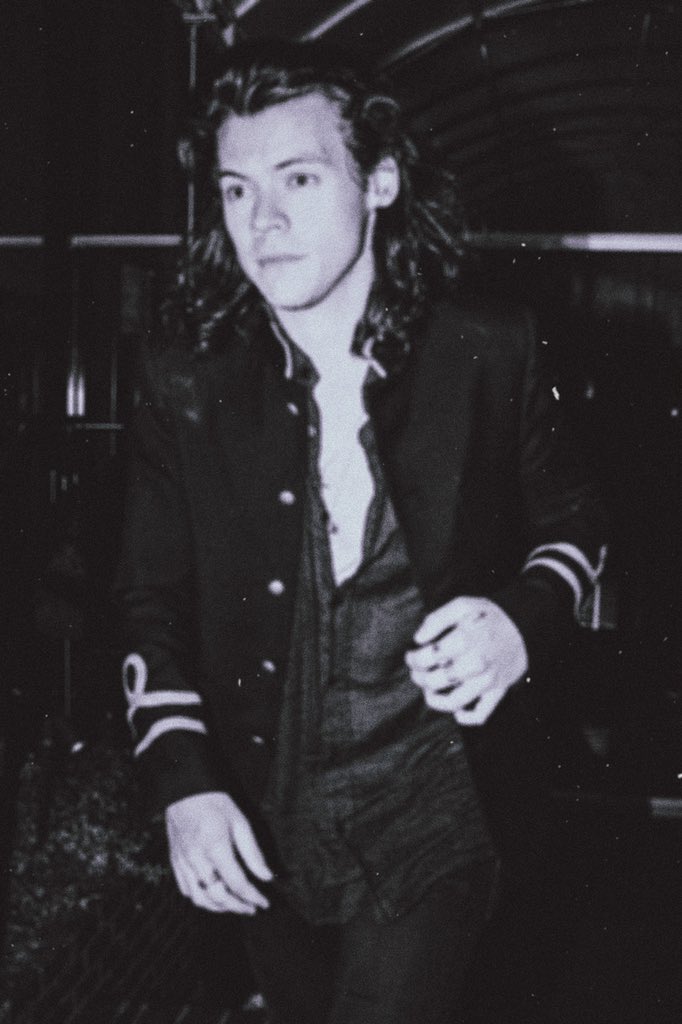 ✨Meet me in the Hallway ✨