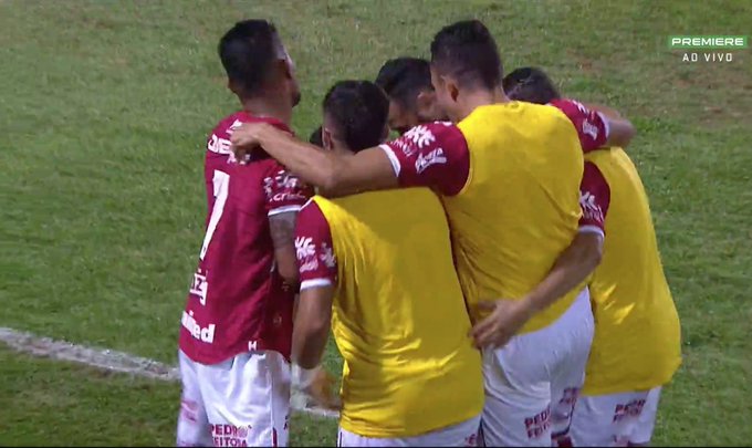 E2hPzHTX0AI7IhG?format=jpg&name=small