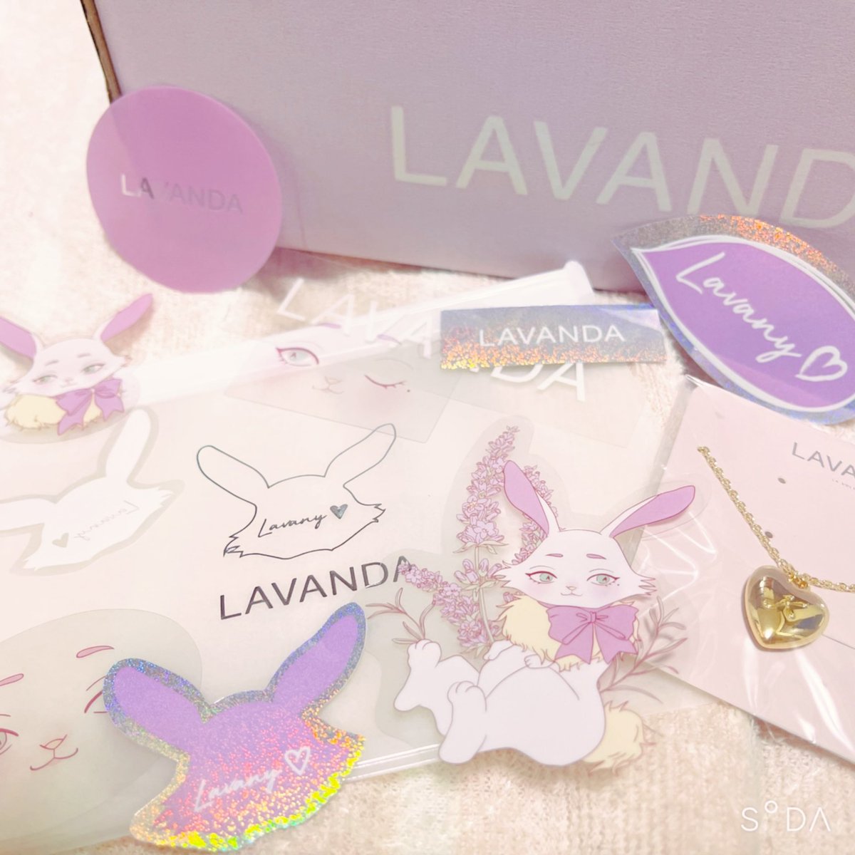 honey_misa_ree's tweet photo. lavanda届いたよ♥
めちゃくちゃ可愛い♡
#宇野実彩子 #lavanda #Lavany https://t.co/MIvAtvxjhU