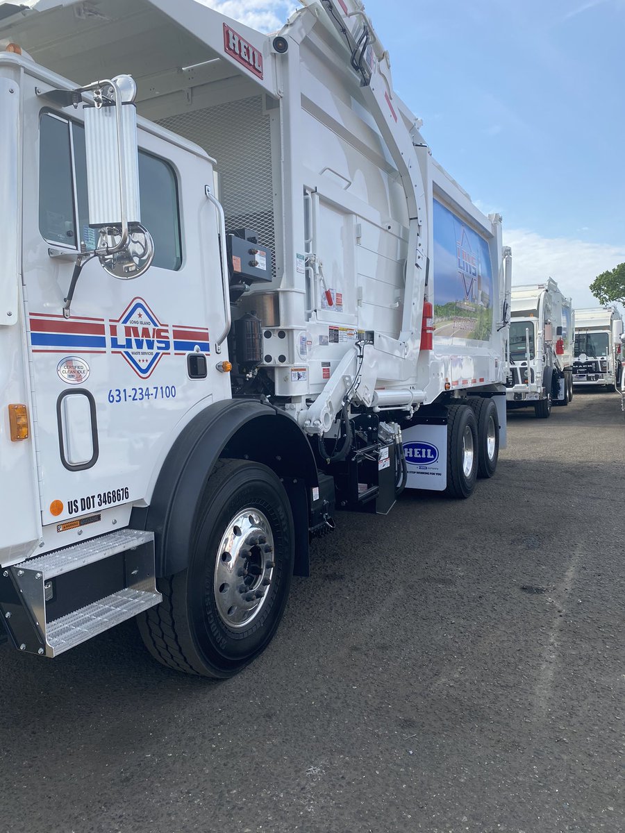 LIWasteServices's tweet photo. New Trucks Ready To Hit The Road https://t.co/qxITKFiwK9