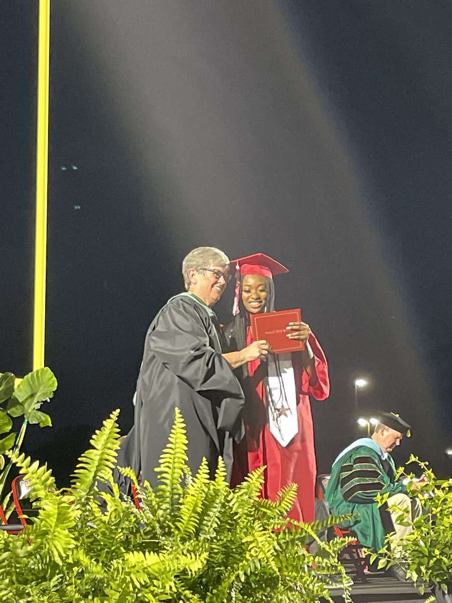 CHSCampusNews's tweet image. Congratulations Precious Onalaja #LocalEyesLocalNews #CHSRelentless