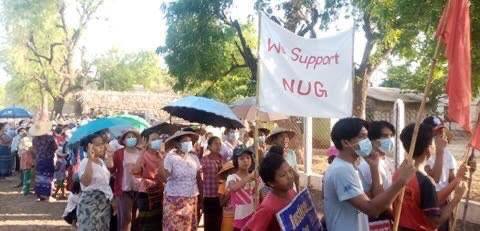 Local students from villages in the northern part of Salingyi Township staged evening strike against military slavery education system. #WhatsHappeningInMyanmar #May29Coup
