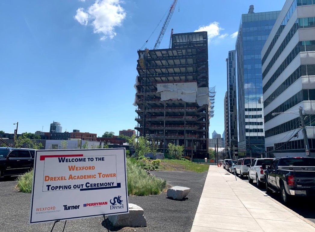 GoPerryman's tweet photo. Awesome topping out ceremony for the new @DrexelUniv Academic Tower Project. @GoPerryman #qualityproject #SafetyFirst #progress #teamwork @angeloperryman @PhiladelphiaGov @WexfordSciTech @UCScienceCenter @ucdphl https://t.co/mx4TQp9G0b